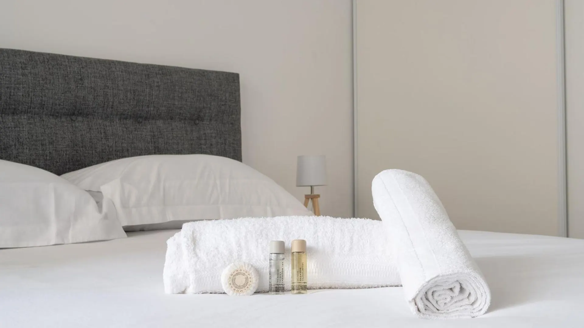 Blanche - Welkeys Appartement Parijs