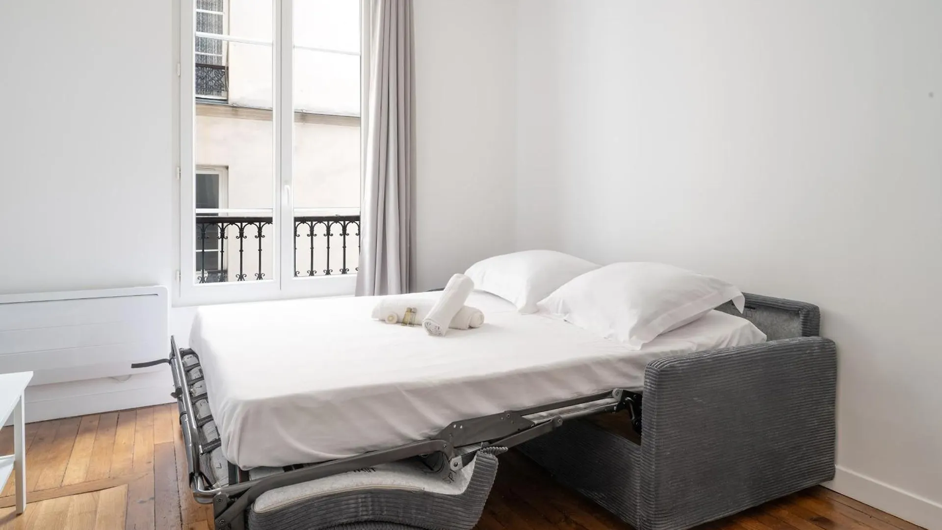 Blanche - Welkeys Appartement Parijs